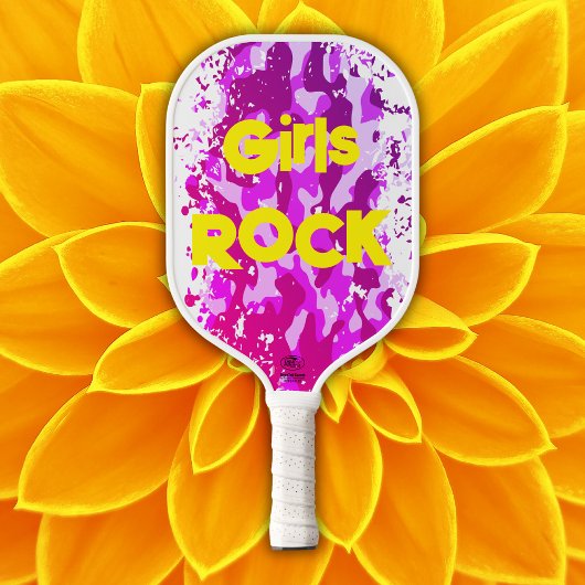 Raquette De Pickleball Camouflage rose avec texte jaune |