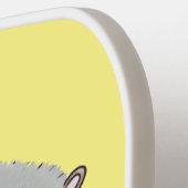 Raquette De Pickleball Caricature pour bébé au raton laveur joyeux (Détail gauche)