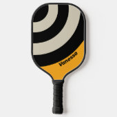 Raquette De Pickleball Cercle rayé rétro Bumblebee avec nom (Verso)