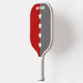 Raquette De Pickleball Colonnes de collège Monogramme rouge et gris (Gauche)