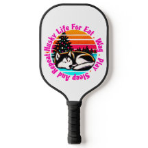 Étendre la fête de Noël avec les cadeaux de chien 