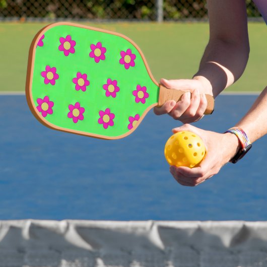 Raquette De Pickleball Fleurs roses sur vert (Insitu)
