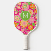 Raquette De Pickleball Fleurs vertes roses chaudes avec Monogramme person (Recto)
