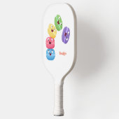 Raquette De Pickleball Illustration de caricature de macarons marrant mig (Gauche)