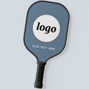 Raquette De Pickleball Logo simple et texte Business Dusty Grey Blue