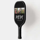 Raquette De Pickleball Maman Etabli Moderne Gras Script Noir 3 Photo (Gauche)