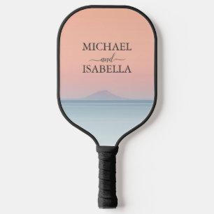 Raquette De Pickleball Mariage en bord de mer sous le soleil couchant