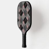 Raquette De Pickleball Moderne Monogramme Plaid gris rose noir (Gauche)