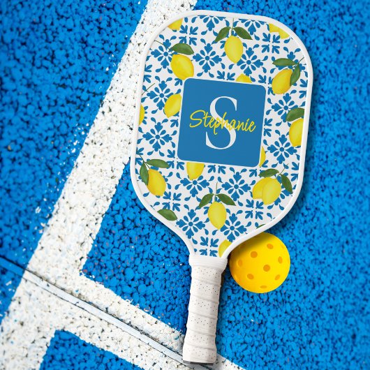 Raquette De Pickleball Monogram Name Blue French Tile Lemon Pattern 