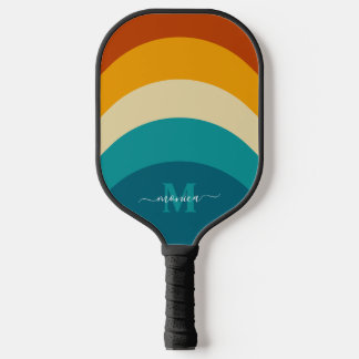 Raquette De Pickleball Monogramme arc-en-ciel Nom personnalisé Retro Suns