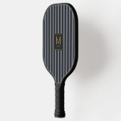 Raquette De Pickleball Monogramme Initial Doré Moderne Rayé Noir Élégant (Gauche)