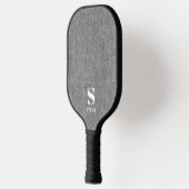 Raquette De Pickleball Monogramme Simple moderne Lt Grey Denim Imprimer (Gauche)