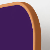 Raquette De Pickleball Nom monogramme moderne violet et blanc (Détail gauche)