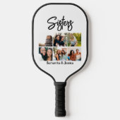 Raquette De Pickleball Sisters personnalisés Script 6 Collage photo (Recto)