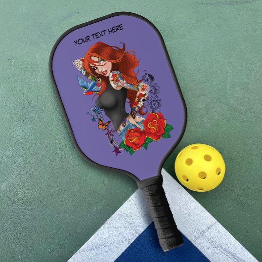 Raquette De Pickleball Tatouages de femme rousse