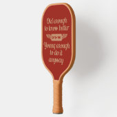 Raquette De Pickleball Vieux vs Jeune monogramme personnalisé (Gauche)