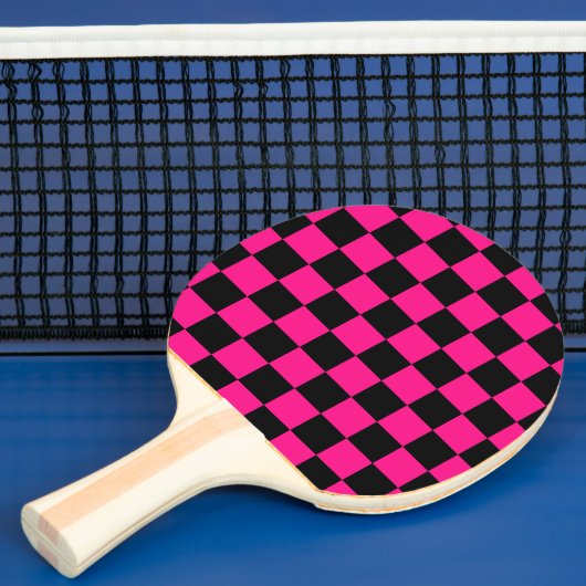 Raquette De Ping Pong à damiers carré rose chaud noir rétro géométrique (Insitu)