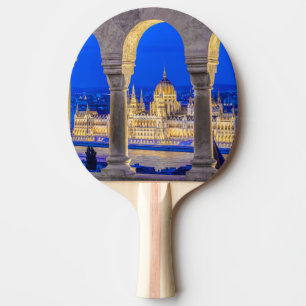Raquette De Ping Pong Bâtiment du Parlement hongrois au crépuscule