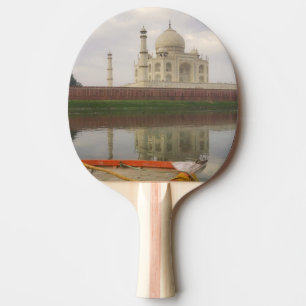 Raquette De Ping Pong Canot dans l'eau avec le Taj Mahal, Agra, Inde