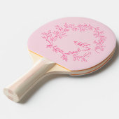 Raquette De Ping Pong Chaud rose moderne Script Girl Monogramme Nom (Devant Angle)