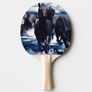 Raquette De Ping Pong Chevaux Courant Dans L'Eau