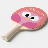Raquette De Ping Pong Chouette caricaturale mignonne en rose et corail (Devant Angle)
