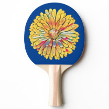 Cible de flechettes à fleurs de Marigold jaune