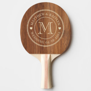Raquette De Ping Pong Cœur de monogramme de mariage en bois de chêne rou