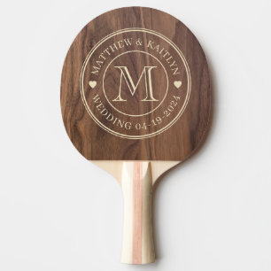 Raquette De Ping Pong Cœur de monogramme de mariage en bois de noyer