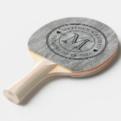 Raquette De Ping Pong Gray Timber Wedding Monogram Heart (Devant Angle)