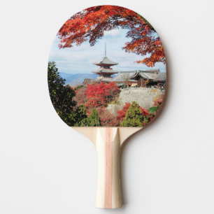 Raquette De Ping Pong Japon, Kyoto. Temple Kiyomizu en couleur d'automne