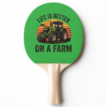 La vie est meilleure sur un tracteur de ferme