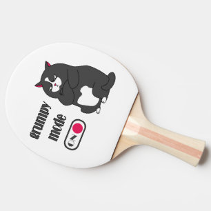 Raquette De Ping Pong Mode grumeux sur drôle de gros chat
