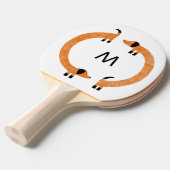 Raquette De Ping Pong Monogramme de chien de saucisse Dachshund (Devant Angle)