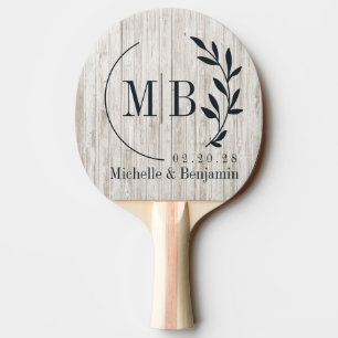 Raquette De Ping Pong Monogramme de mariage en bois lessivé en forme de 