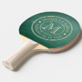 Raquette De Ping Pong Monogramme de mariage sur tableau vert (Devant Angle)