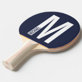 Raquette De Ping Pong Monogramme et nom personnalisés modernes (Devant Angle)