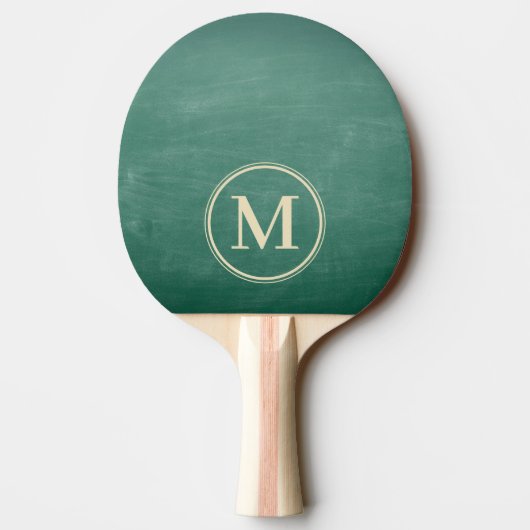 Raquette De Ping Pong Monogramme sur un tableau vert (Dos)