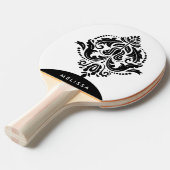 Raquette De Ping Pong Ornement floral noir et blanc monogramme (Devant Angle)