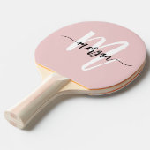 Raquette De Ping Pong Pink Modern Script Girl Monogramme Nom (Devant Angle)
