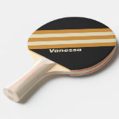 Raquette De Ping Pong Rayures Rétro Dorées sur Fond avec Nom (Devant Angle)