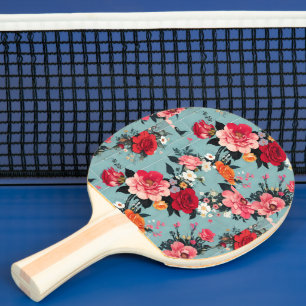 Raquette De Ping Pong Roses vintages et fleurs sur un Arrière - plan ble