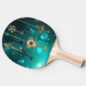 Raquette De Ping Pong Skeleton Keys on Green Background (Côté)