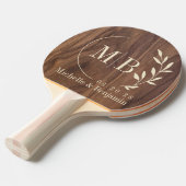 Raquette De Ping Pong Walnut Wood Leaf Wedding Monogram (Devant Angle)