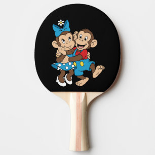Raquette De Ping Pong Zina et Mimo flirtent.