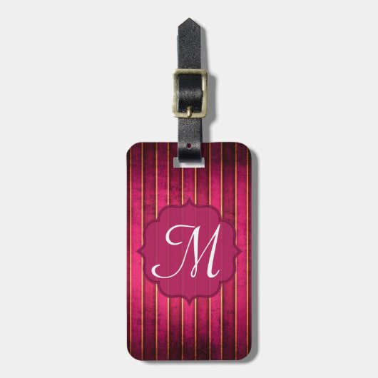 Raspberry Gold Stripe Modern Monogram Bagagelabel (Voorkant verticaal)