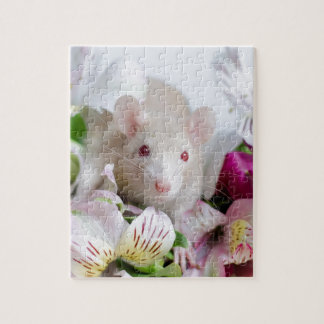 Rat in bloemen. legpuzzel