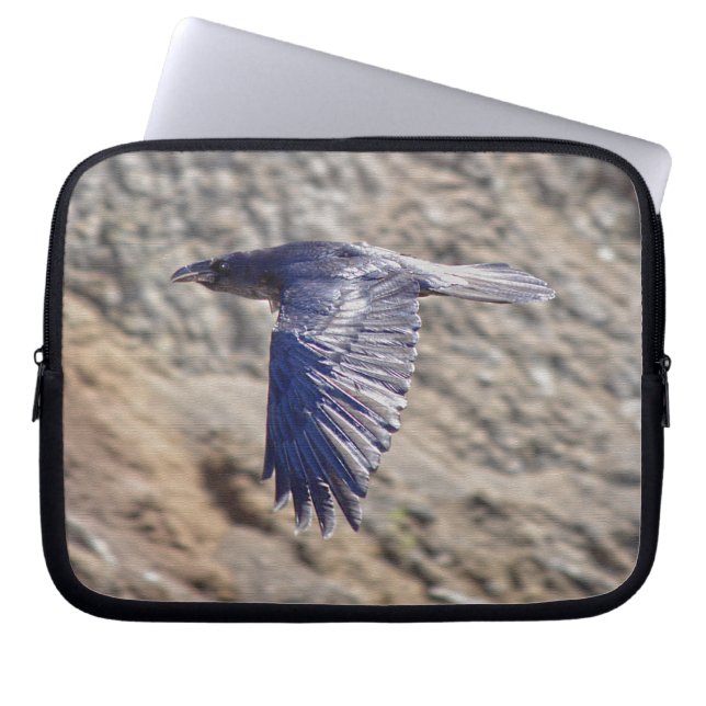 Raven Flying West Photo Print Laptop Sleeve (Voorkant)