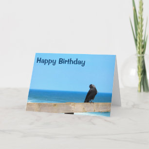 Raven kijkt naar Happy Birthday Kaart