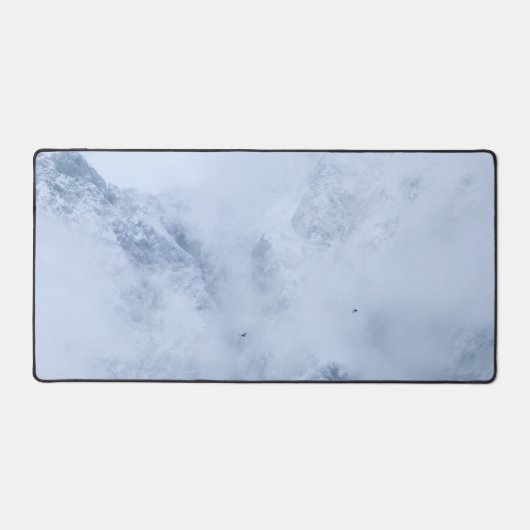 Ravens, montagnes enneigées et nuages (Recto)